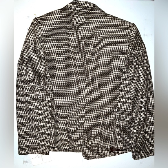 Patterned Belted Suit - Picture 2 of 2